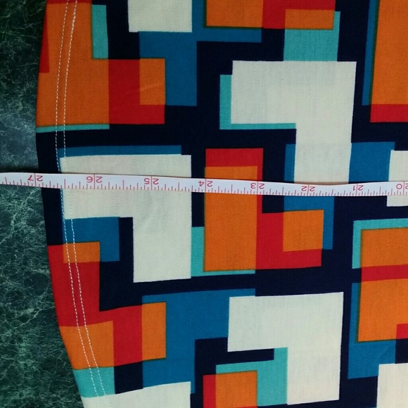 NWTS Lularoe Randy - Picture 7 of 8